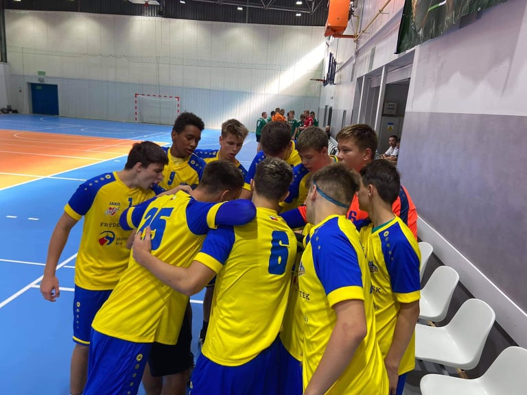 Dorostenci SKP přivezli zlato a stříbro z největšího polského turnaje Wroclaw Handball Cupu 2021