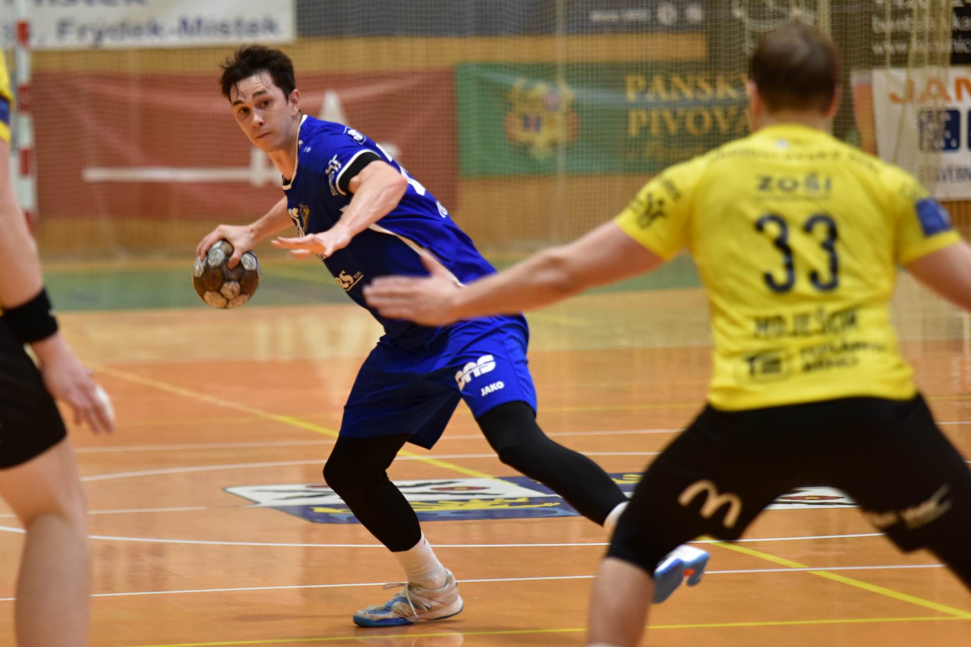 První zápas těsně pro favorita. V Brně bude SKP dotahovat dvougólové manko