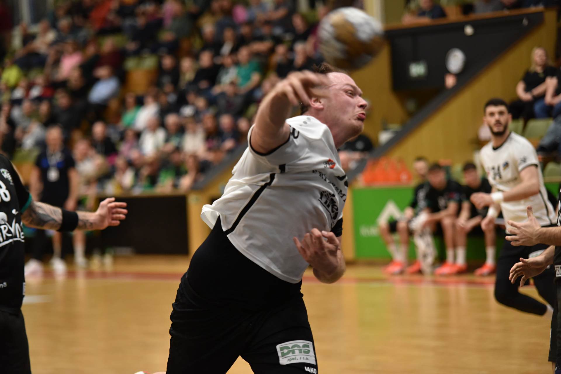 Druhé čtvrtfinále opět pro Karvinou. Favorit má mečbol