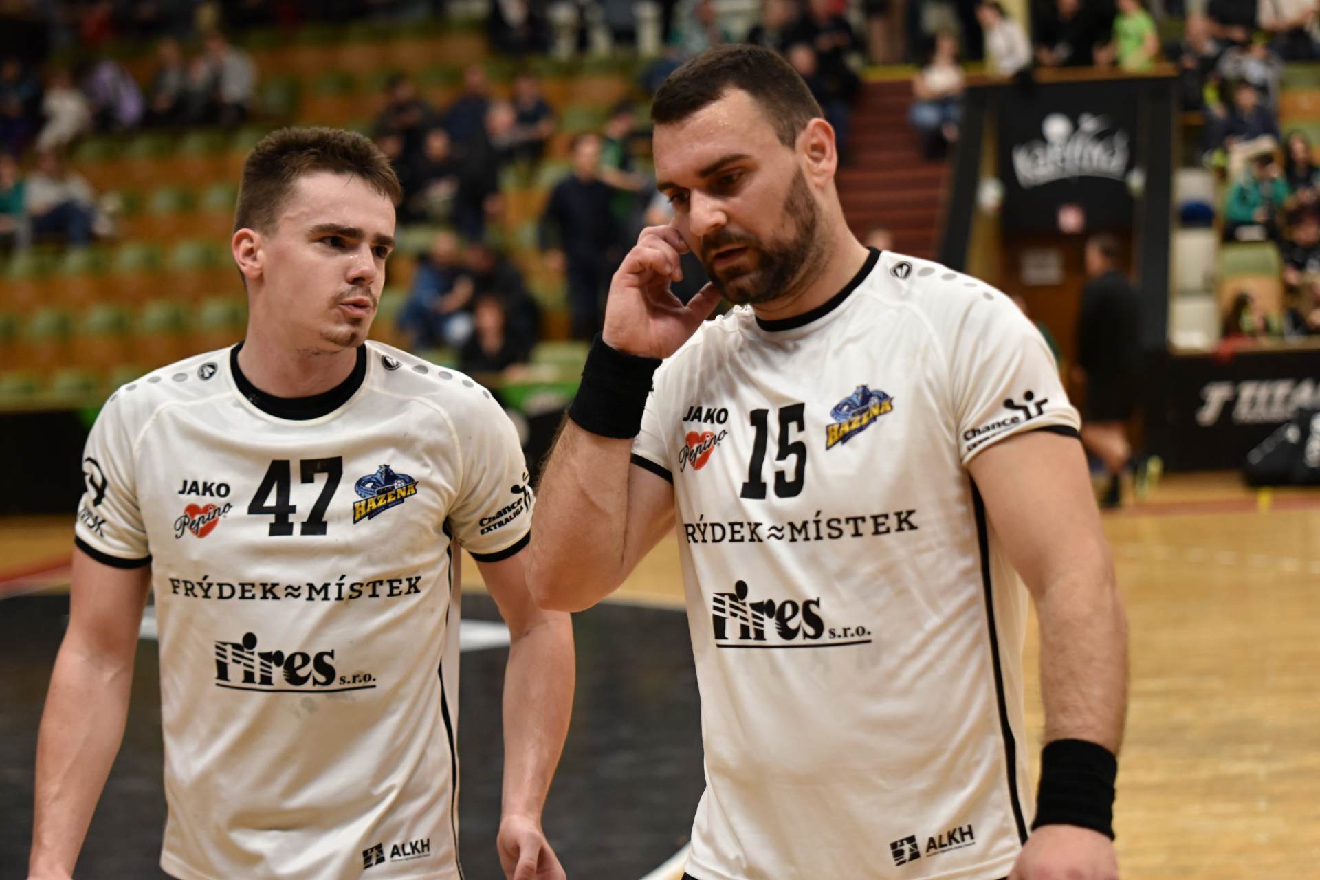 Druhé čtvrtfinále opět pro Karvinou. Favorit má mečbol