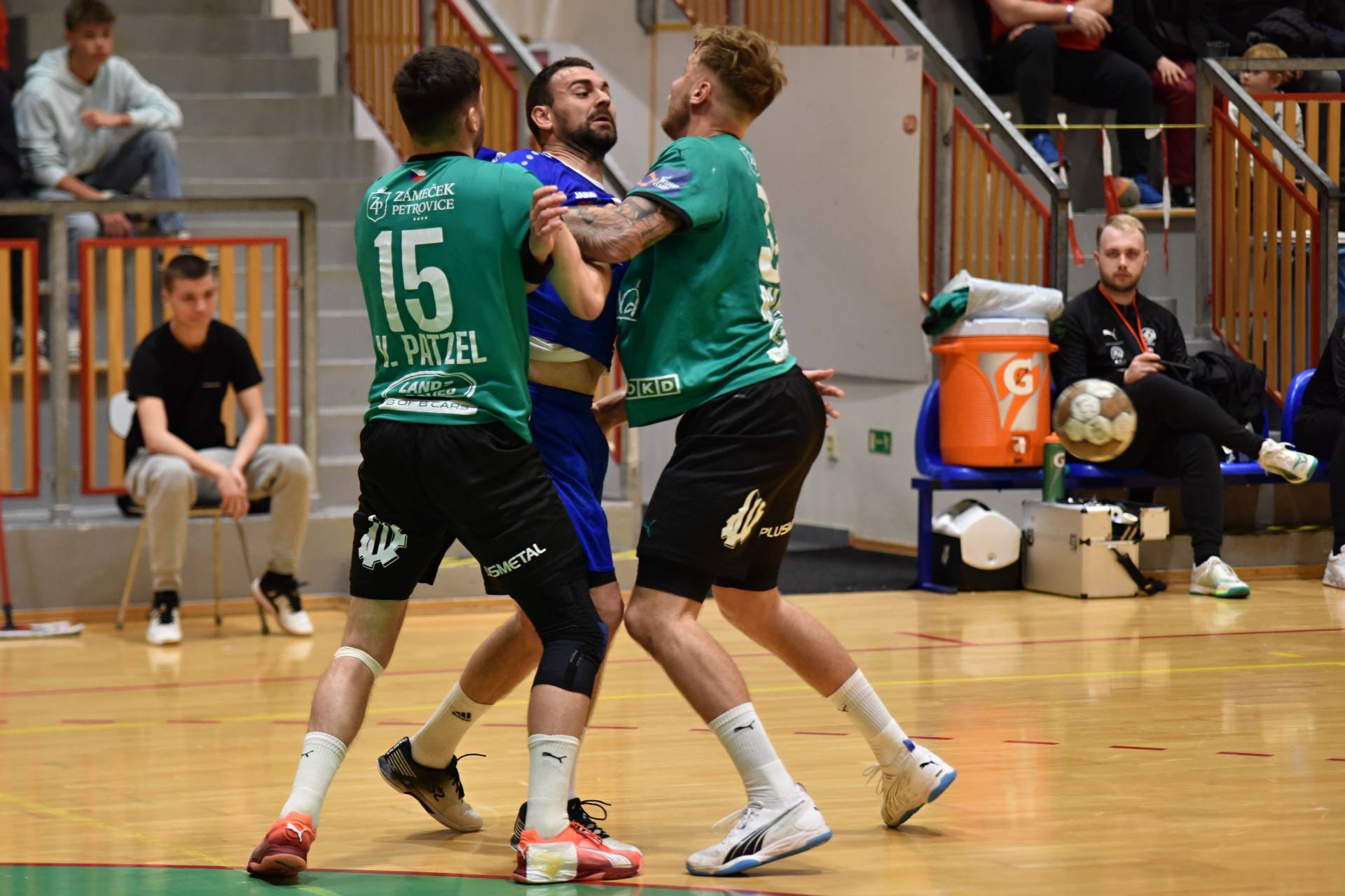 Jeden z nejlepších výkonů na mistra nestačil. Favorit jde do semifinále