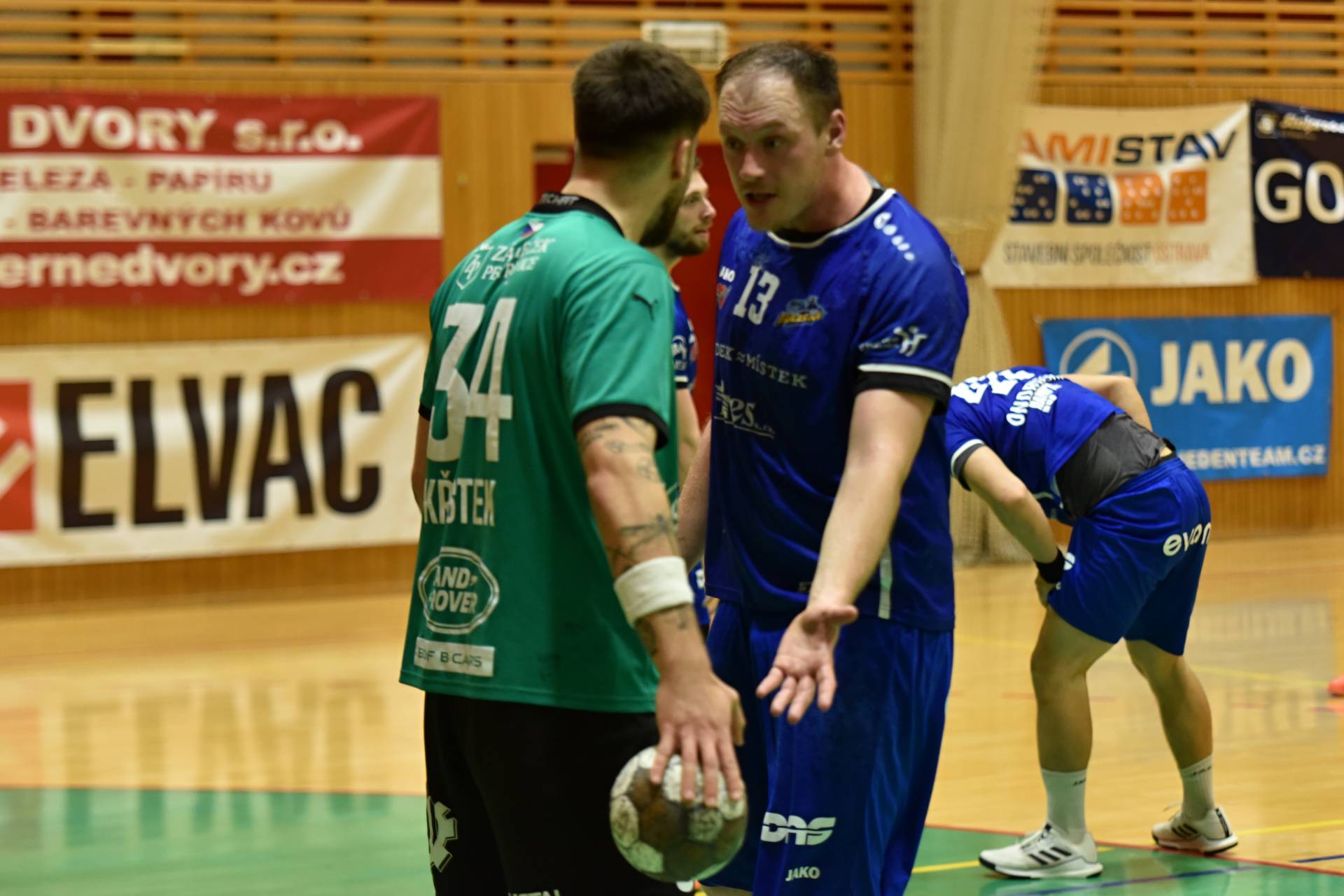 Jeden z nejlepších výkonů na mistra nestačil. Favorit jde do semifinále