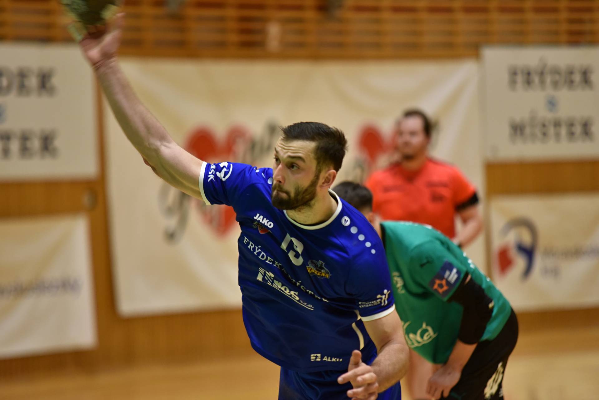 Jeden z nejlepších výkonů na mistra nestačil. Favorit jde do semifinále