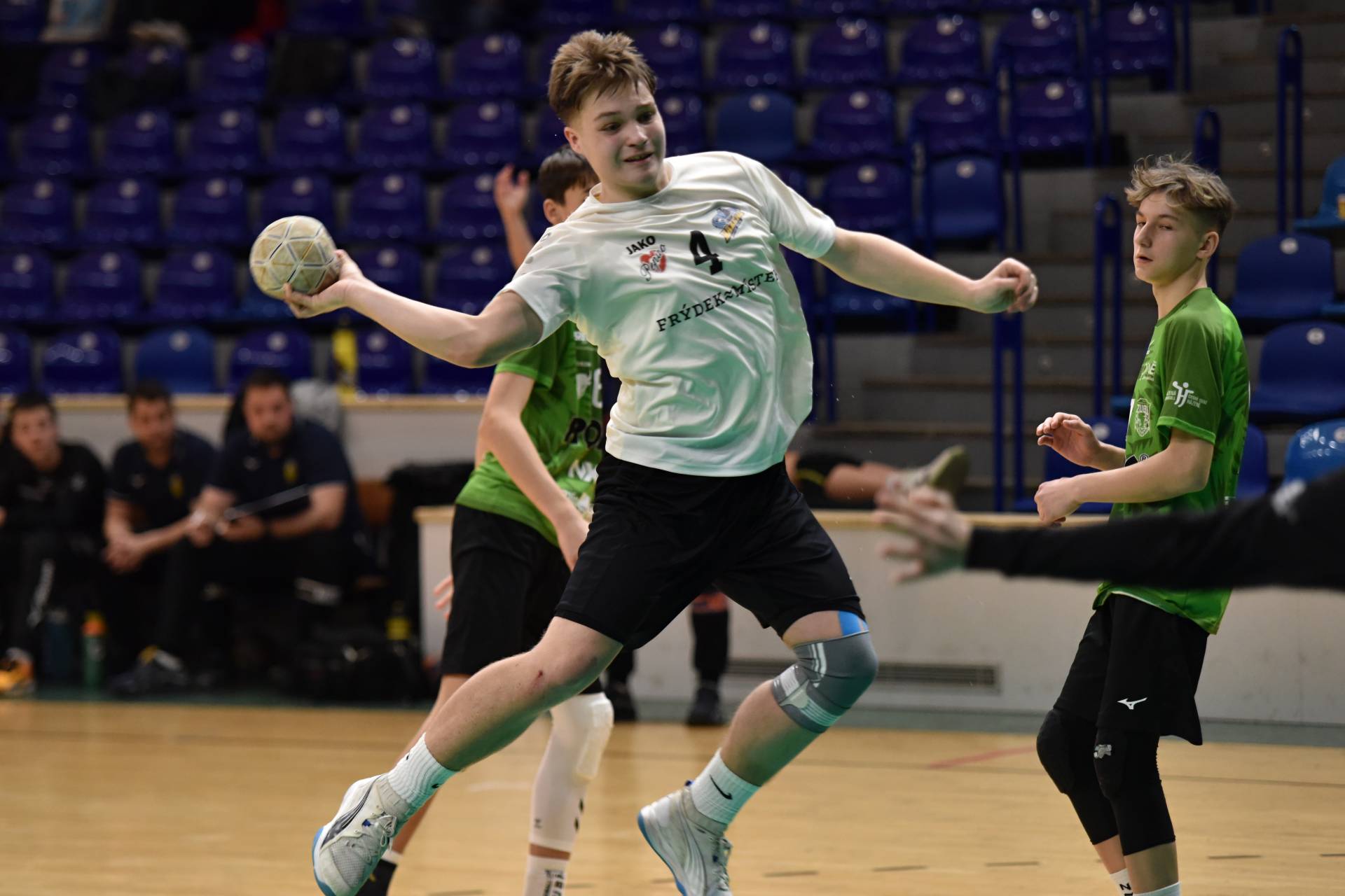 Starší žáci SKP připsali čtyři body v žákovské lize