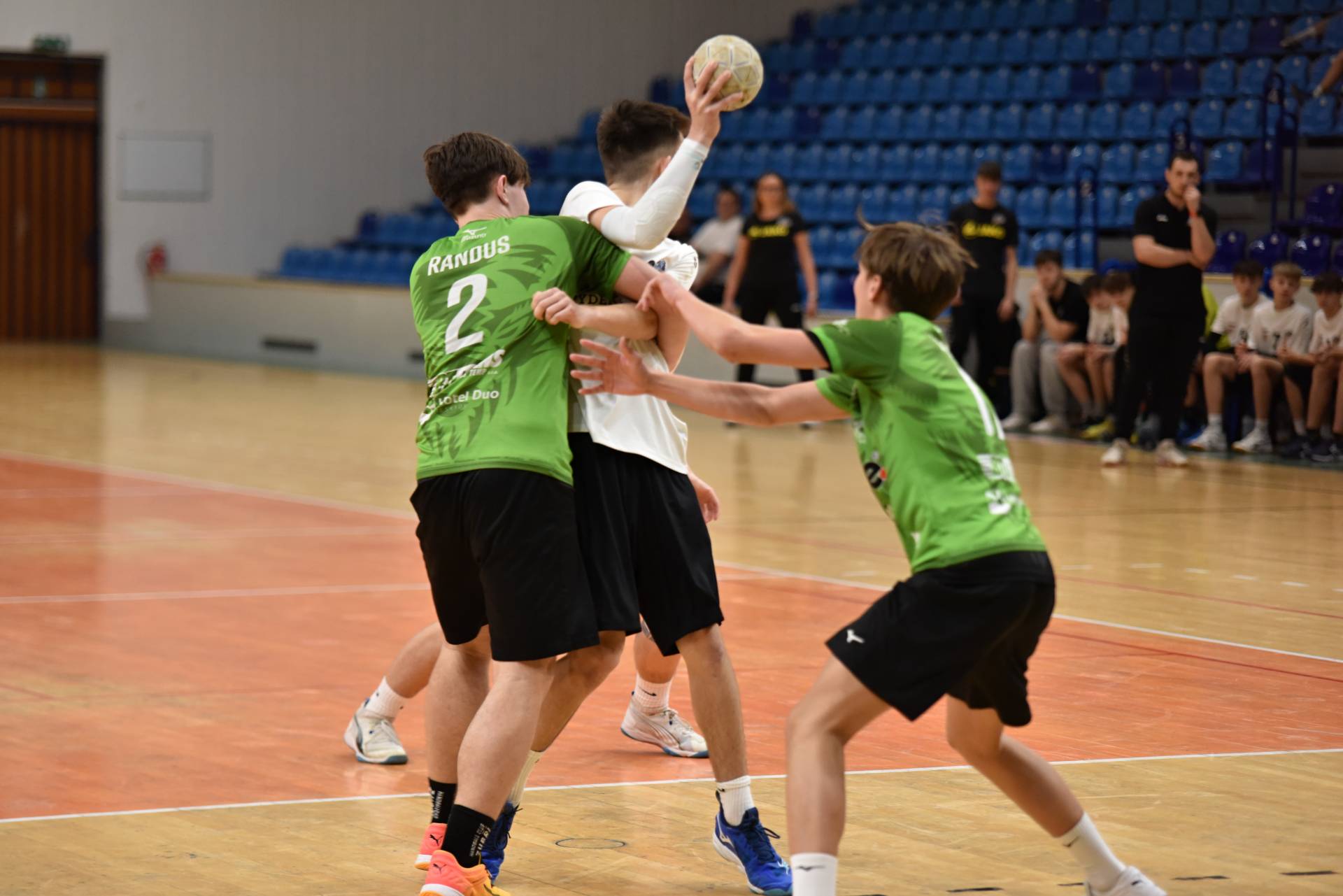 Starší žáci SKP připsali čtyři body v žákovské lize
