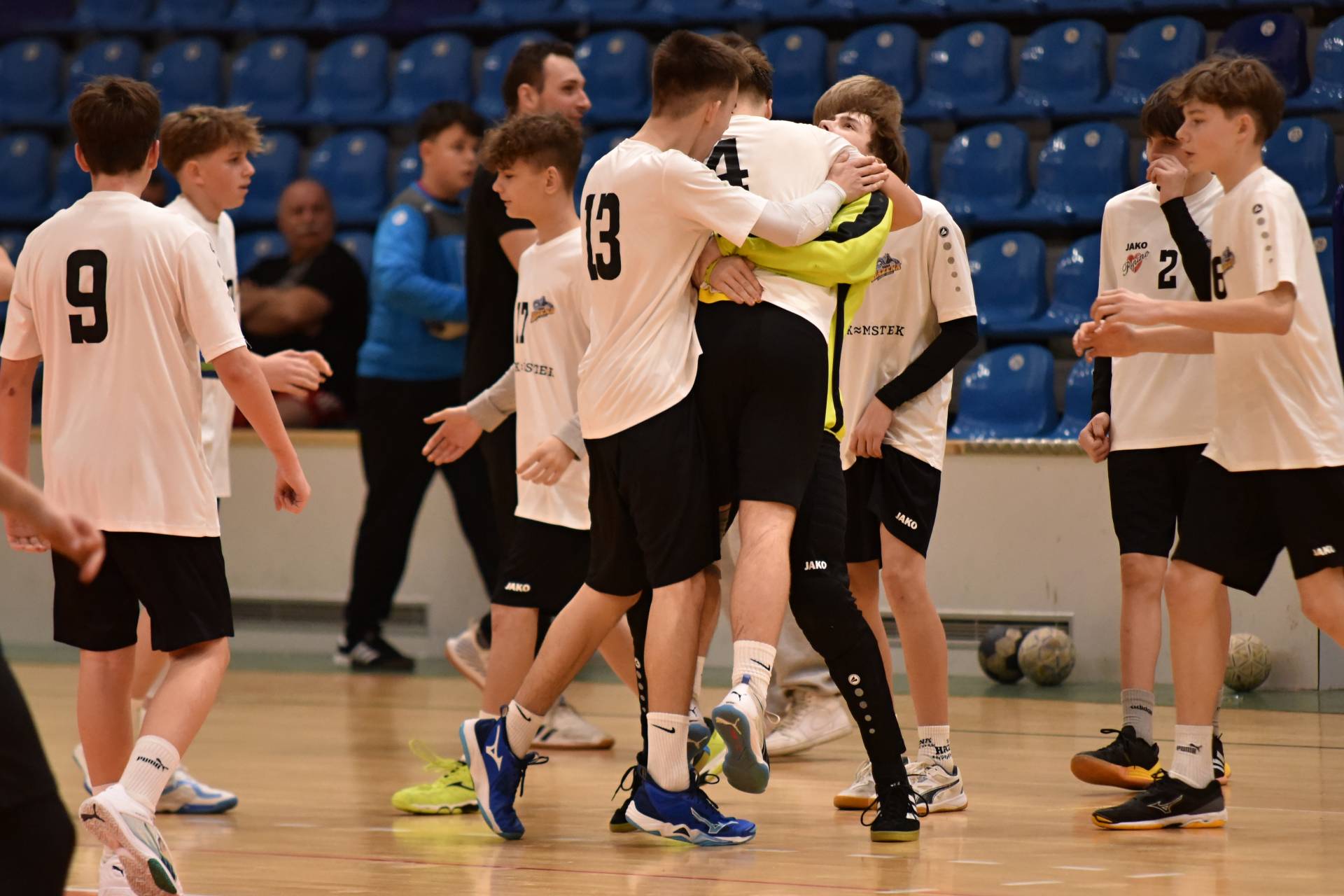 Starší žáci SKP připsali čtyři body v žákovské lize