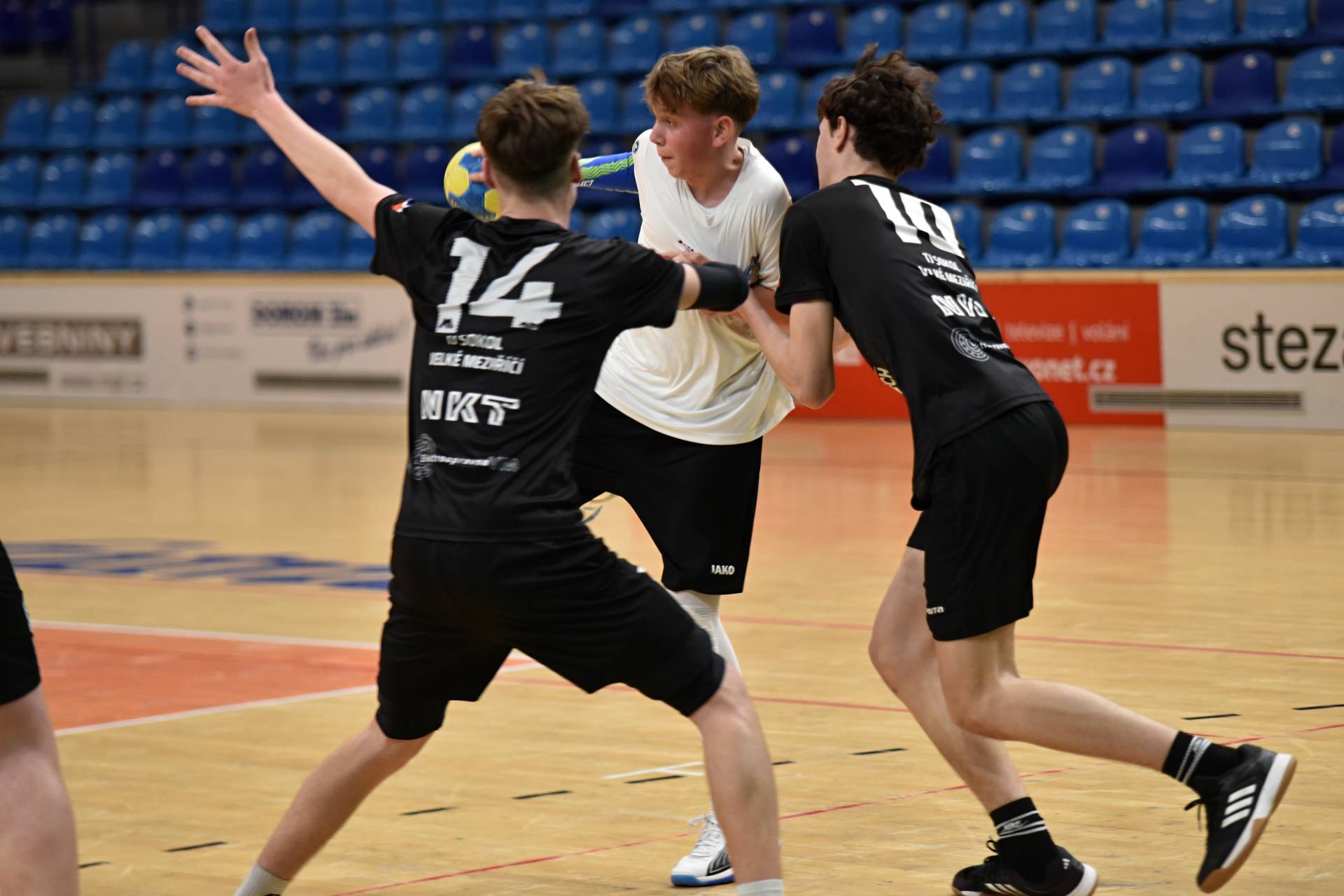 Starší žáci SKP připsali čtyři body v žákovské lize