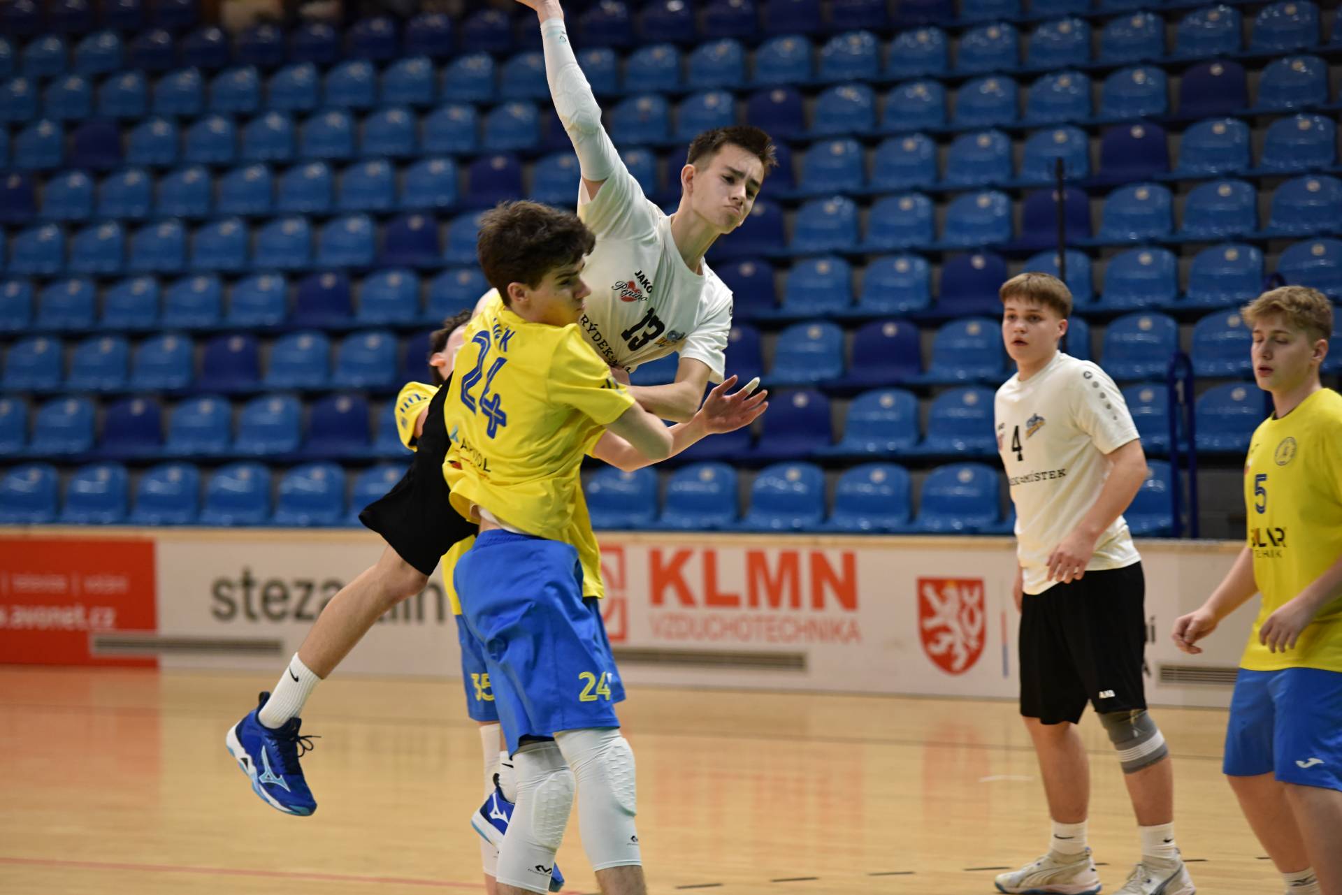 Starší žáci SKP připsali čtyři body v žákovské lize