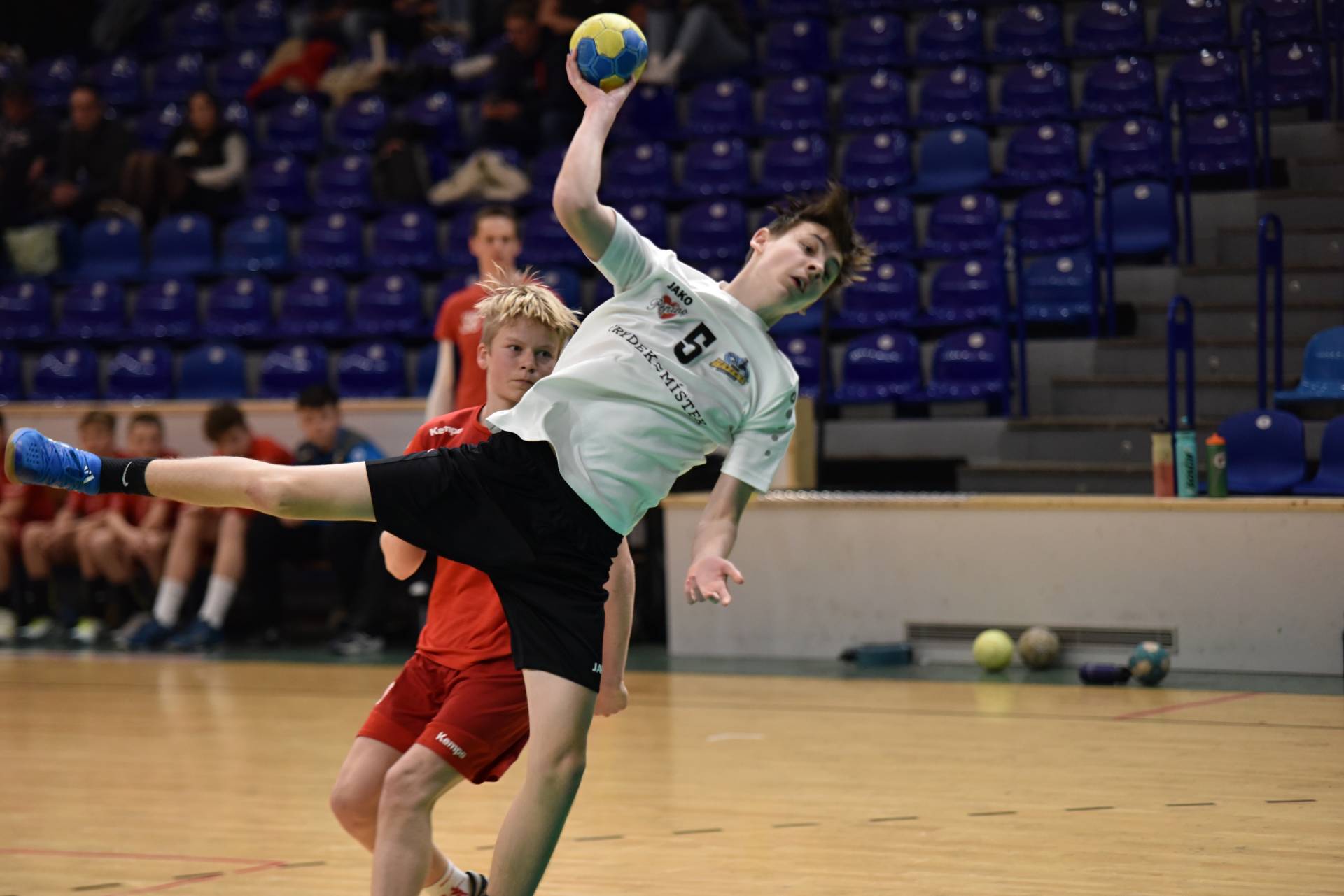 Starší žáci SKP připsali čtyři body v žákovské lize