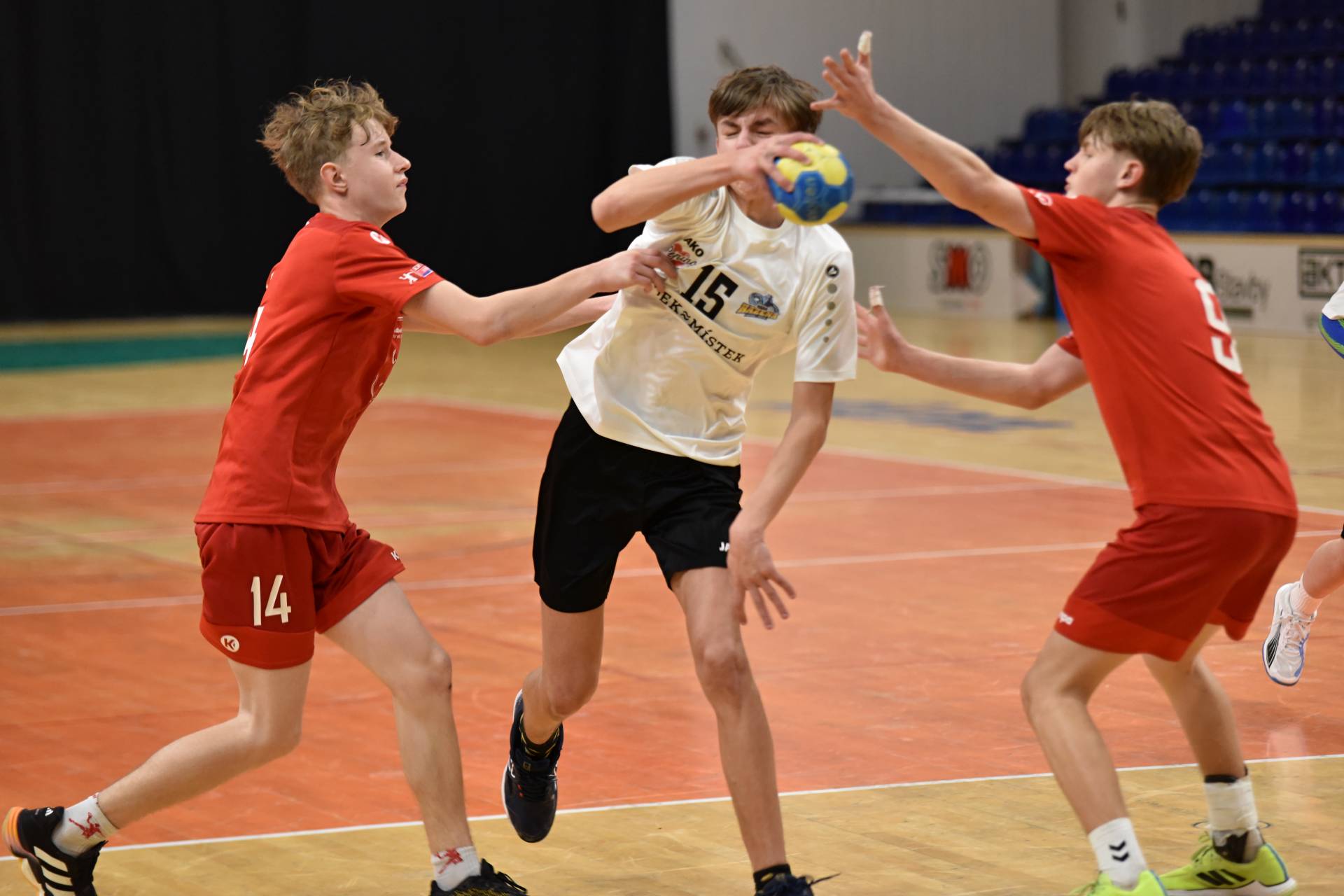 Starší žáci SKP připsali čtyři body v žákovské lize
